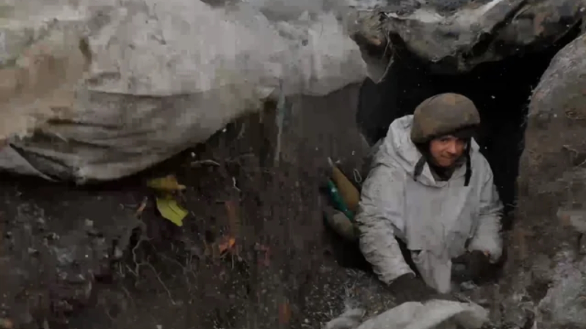 Arthur Werner Ukraine Trench Video Russian Soldier Unveils Disturbing Encounter
