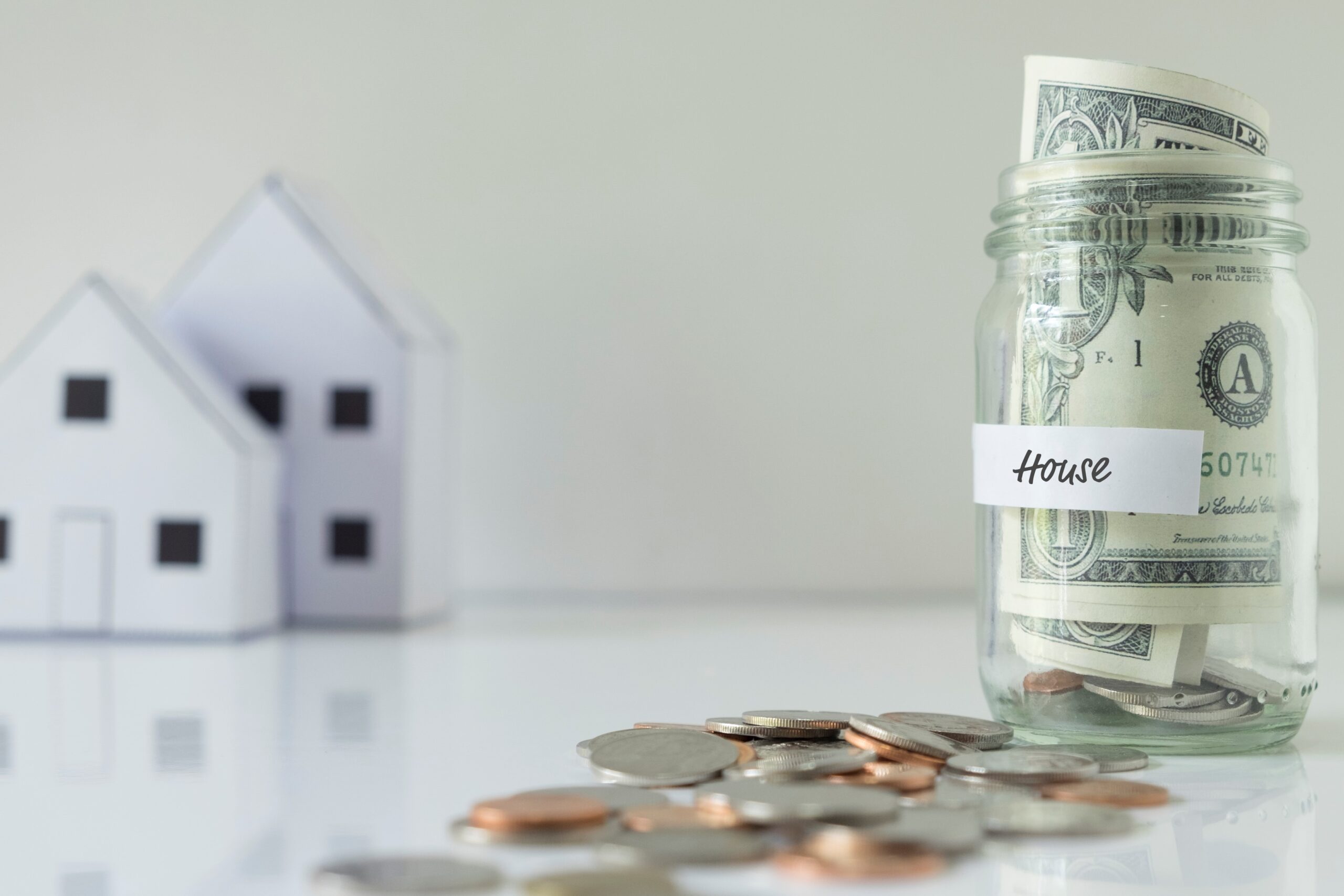 Chi phí liên quan đến việc bán cho Homebase là gì?